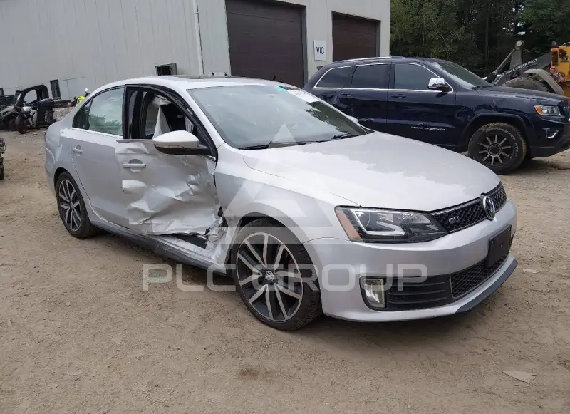 2013 Volkswagen Jetta photo