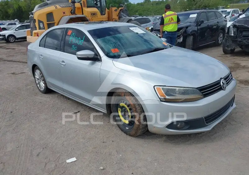 2013 Volkswagen Jetta photo