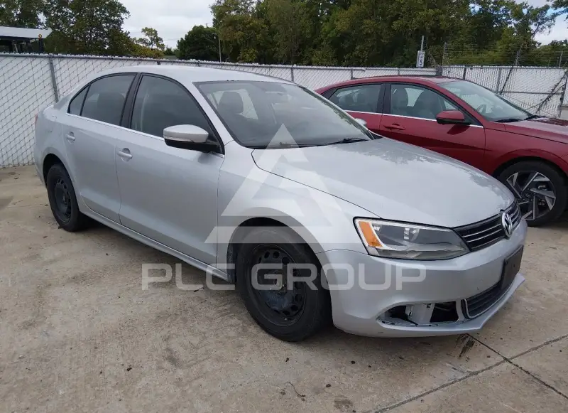 2013 Volkswagen Jetta фото