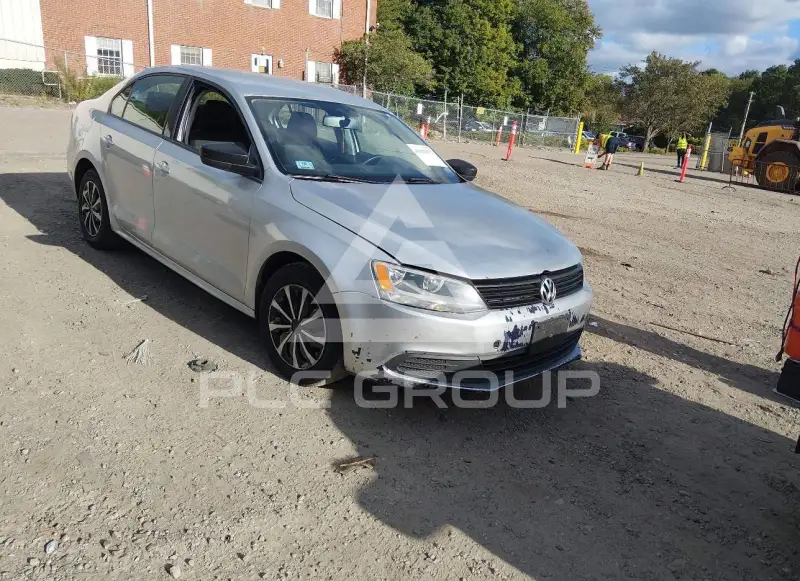 2013 Volkswagen Jetta photo