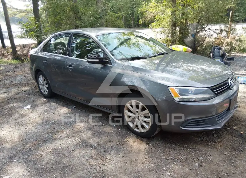 2013 Volkswagen Jetta photo