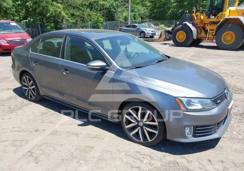 2013 Volkswagen Jetta photo