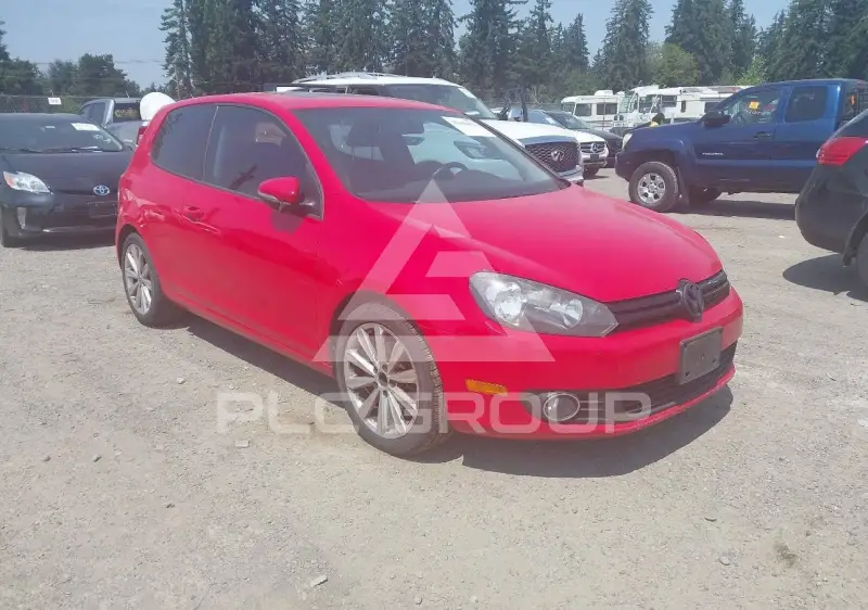 2013 Volkswagen GOLF photo