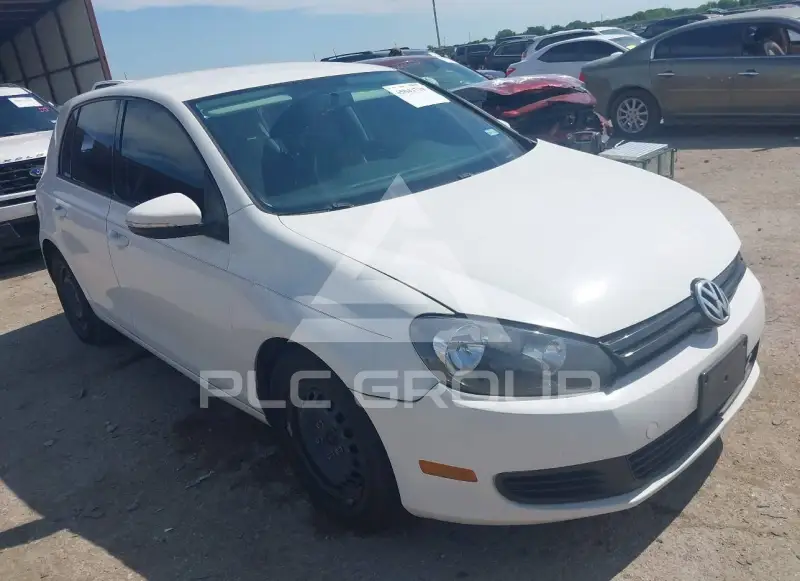 2013 Volkswagen GOLF photo