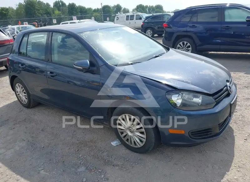 2013 Volkswagen GOLF photo