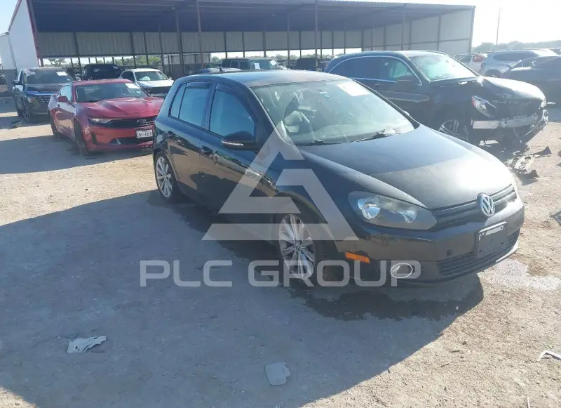 2013 Volkswagen GOLF photo