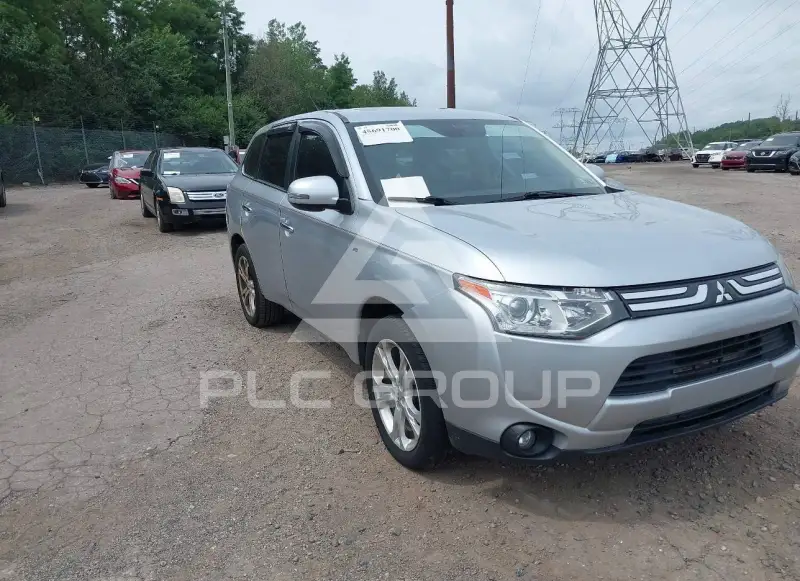 2014 Mitsubishi OUTLANDER фото