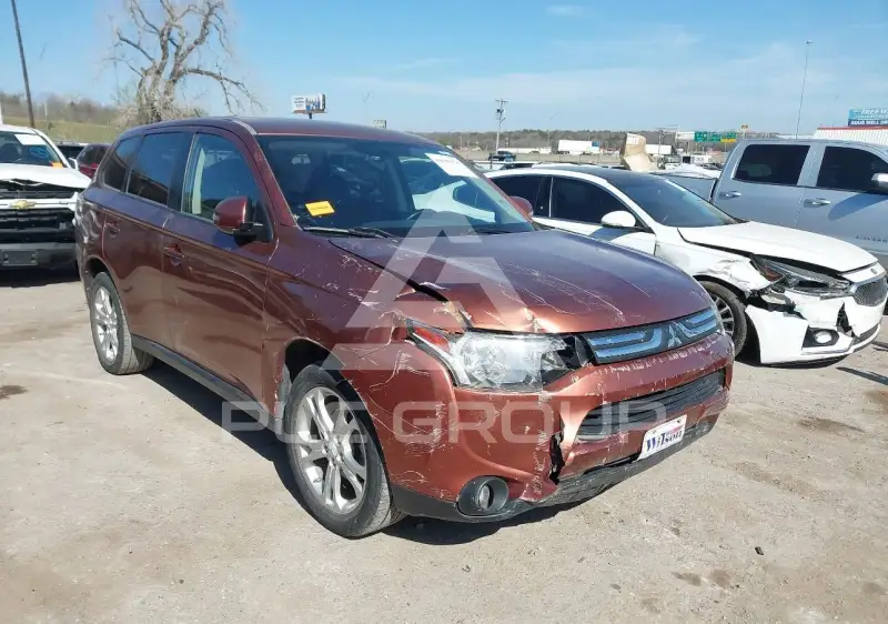2014 Mitsubishi OUTLANDER фото