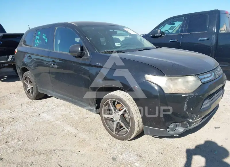 2014 Mitsubishi OUTLANDER photo