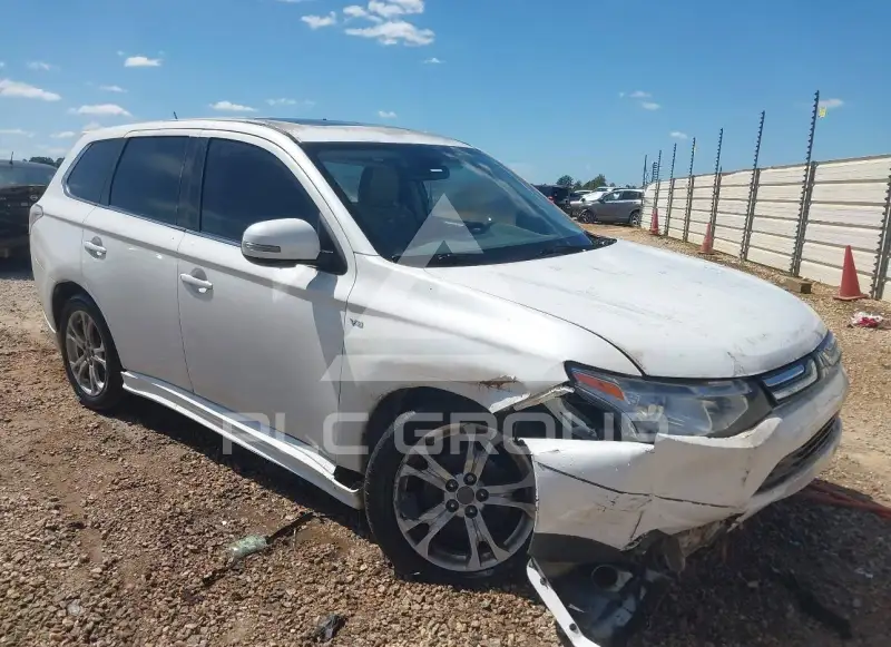2014 Mitsubishi OUTLANDER photo