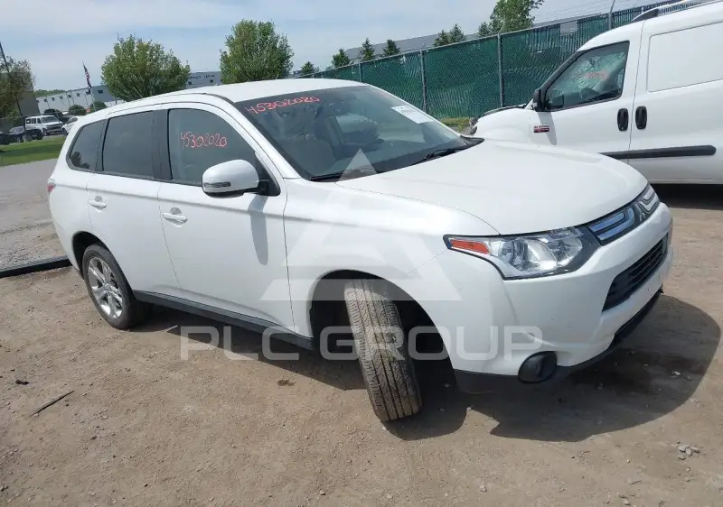 2014 Mitsubishi OUTLANDER фото