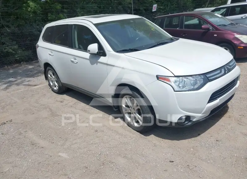 2014 Mitsubishi OUTLANDER photo