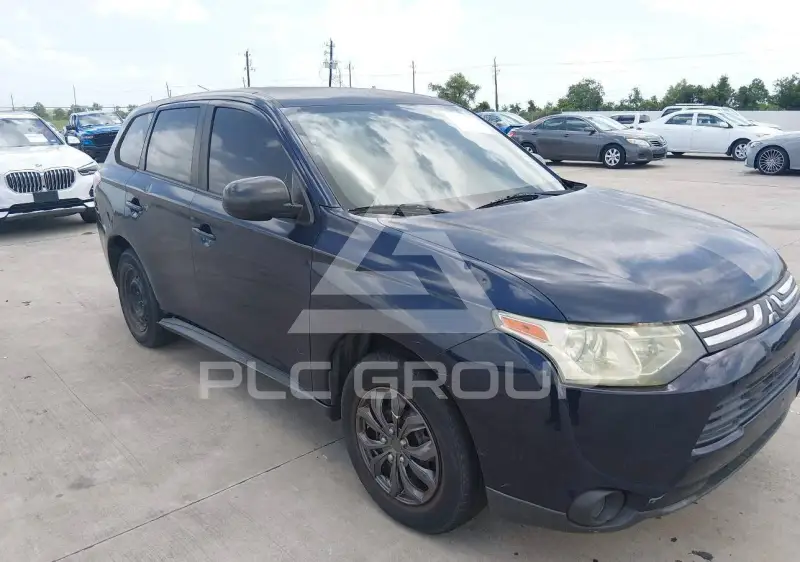 2014 Mitsubishi OUTLANDER photo