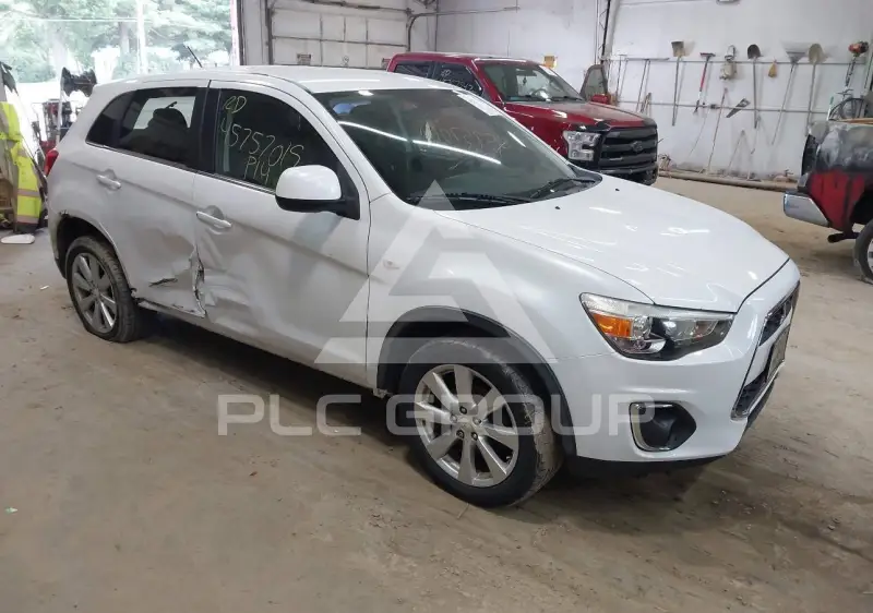 2014 Mitsubishi OUTLANDER фото