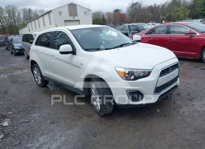 2014 Mitsubishi OUTLANDER фото