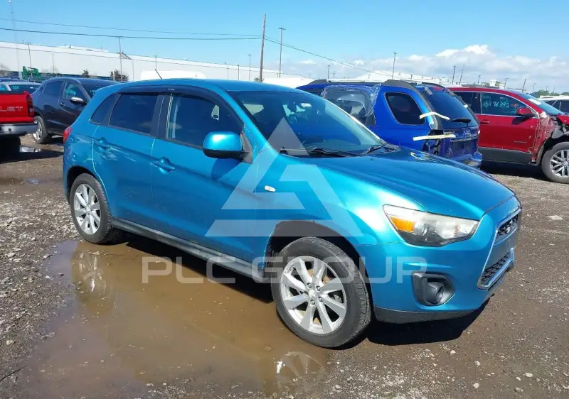 2014 Mitsubishi OUTLANDER фото
