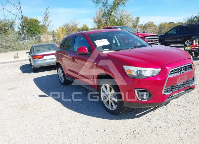 2014 Mitsubishi OUTLANDER photo