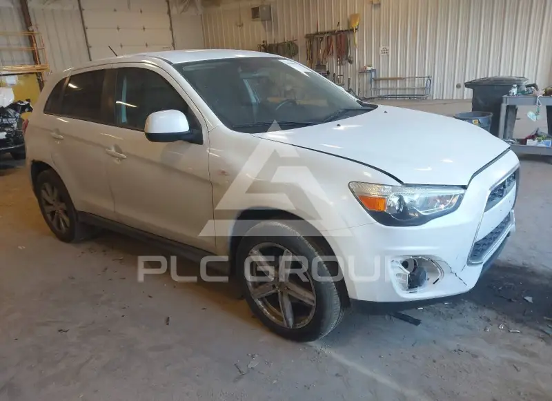 2014 Mitsubishi OUTLANDER photo