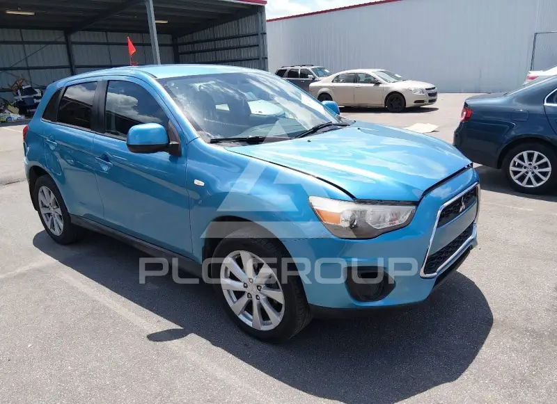 2014 Mitsubishi OUTLANDER фото