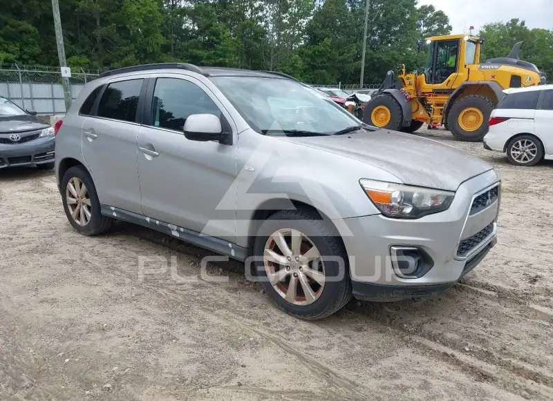 2014 Mitsubishi OUTLANDER фото