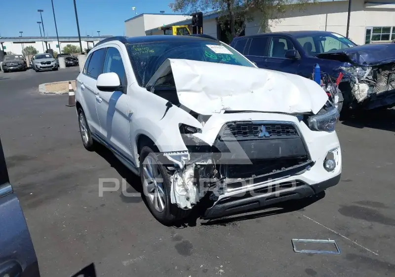 2014 Mitsubishi OUTLANDER фото