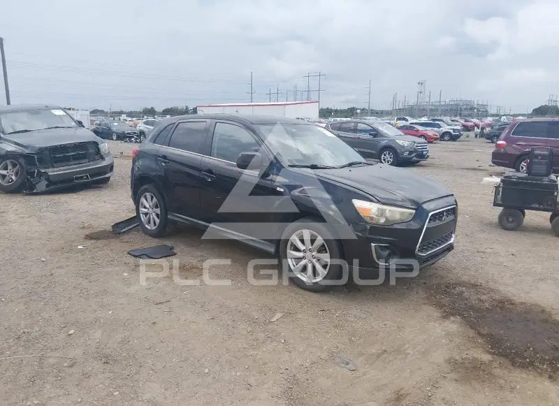 2014 Mitsubishi OUTLANDER фото
