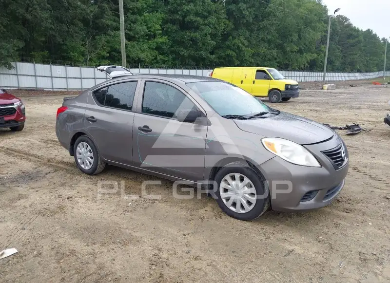 2014 Nissan VERSA фото