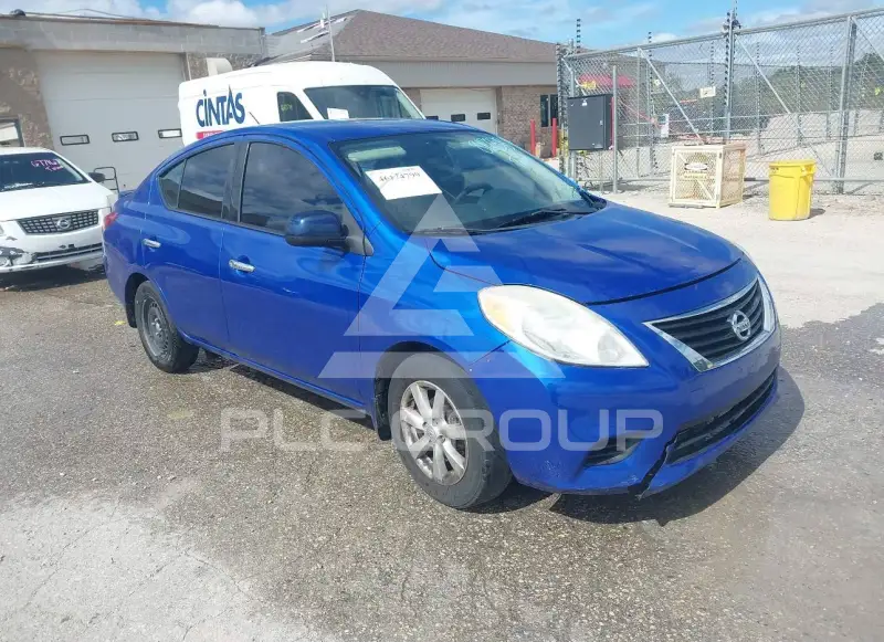2014 Nissan VERSA photo