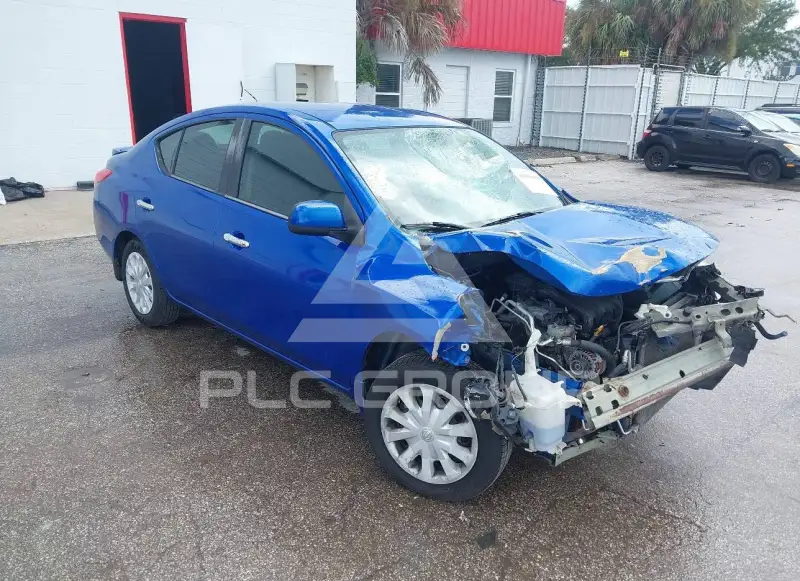2014 Nissan VERSA фото