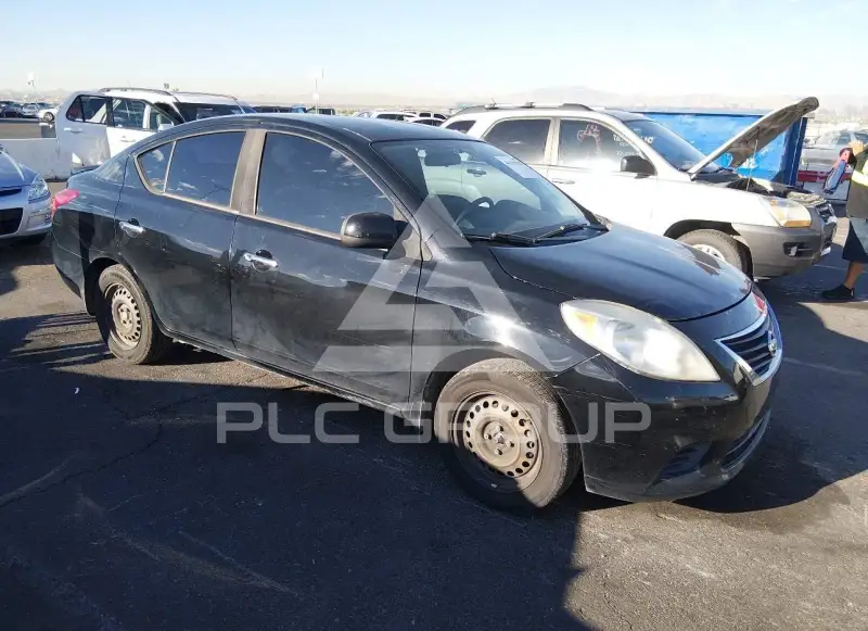2014 Nissan VERSA photo