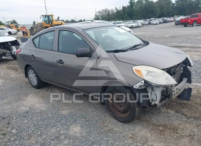 2014 Nissan VERSA фото