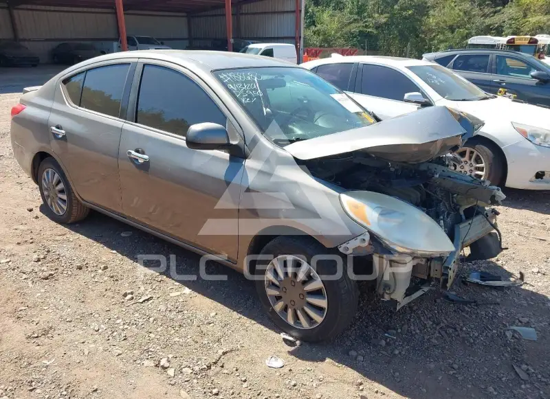 2014 Nissan VERSA photo
