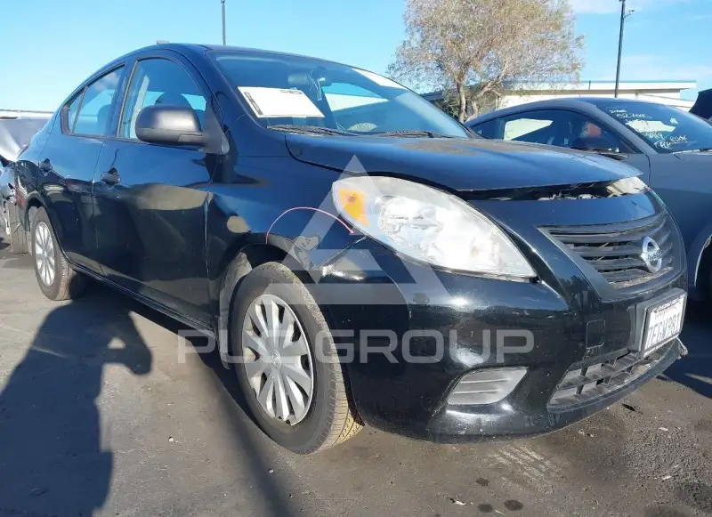 2014 Nissan VERSA photo