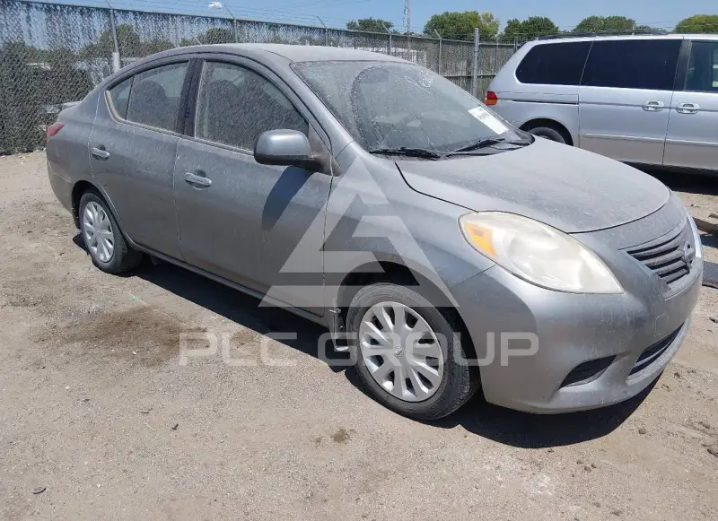 2014 Nissan VERSA photo