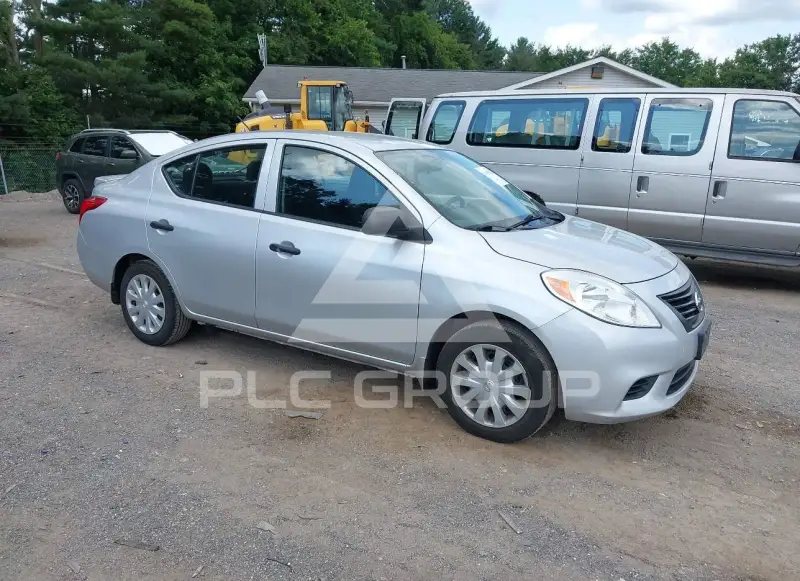 2014 Nissan VERSA photo