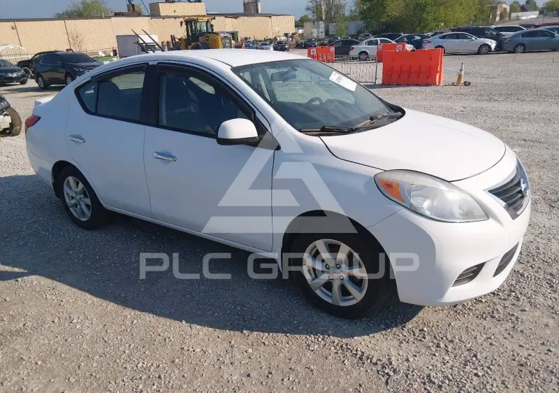 2014 Nissan VERSA фото