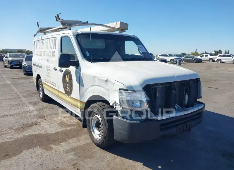 2014 Nissan NV 2500 photo