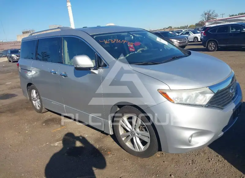 2014 Nissan QUEST photo