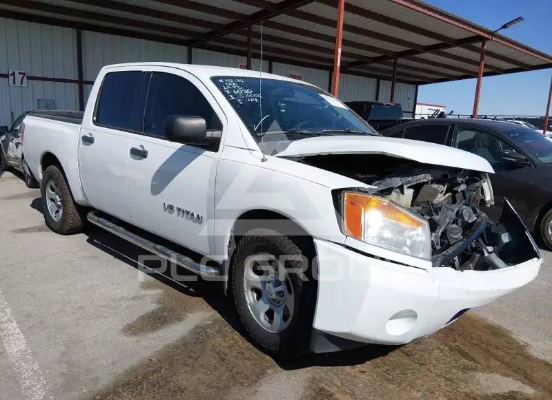 2014 Nissan TITAN фото