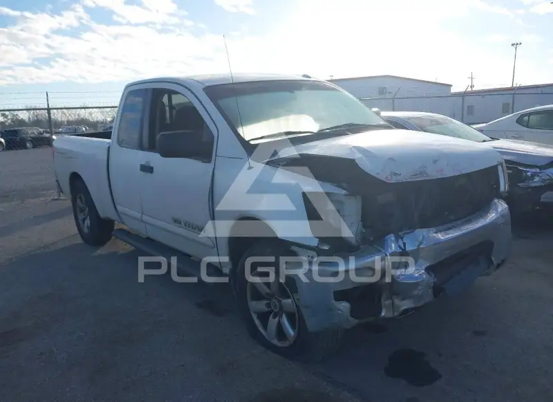 2014 Nissan TITAN фото