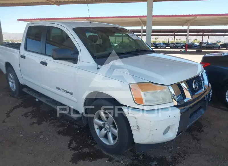 2014 Nissan TITAN фото