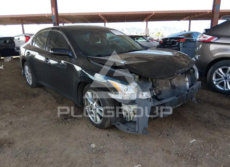 2014 Nissan MAXIMA photo