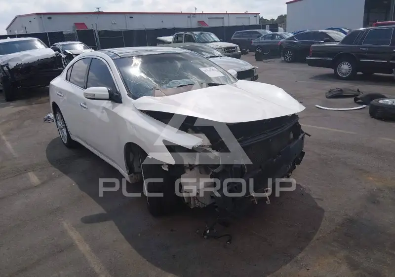 2014 Nissan MAXIMA фото