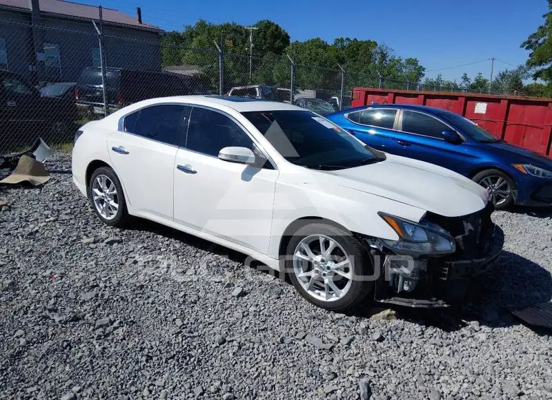 2014 Nissan MAXIMA photo
