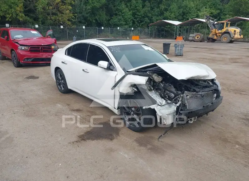 2014 Nissan MAXIMA photo