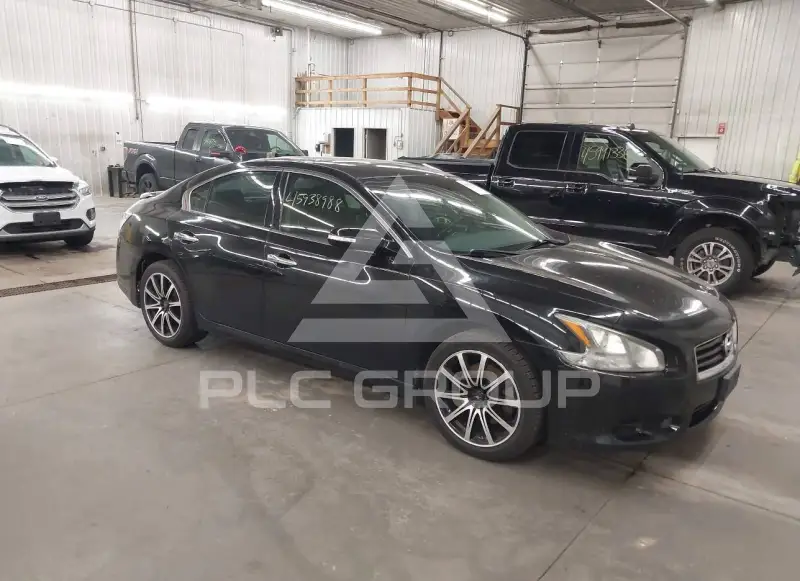 2014 Nissan MAXIMA photo