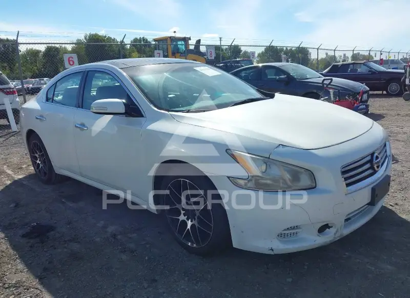 2014 Nissan MAXIMA photo