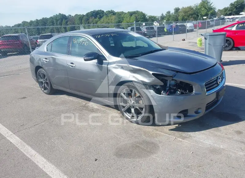 2014 Nissan MAXIMA photo