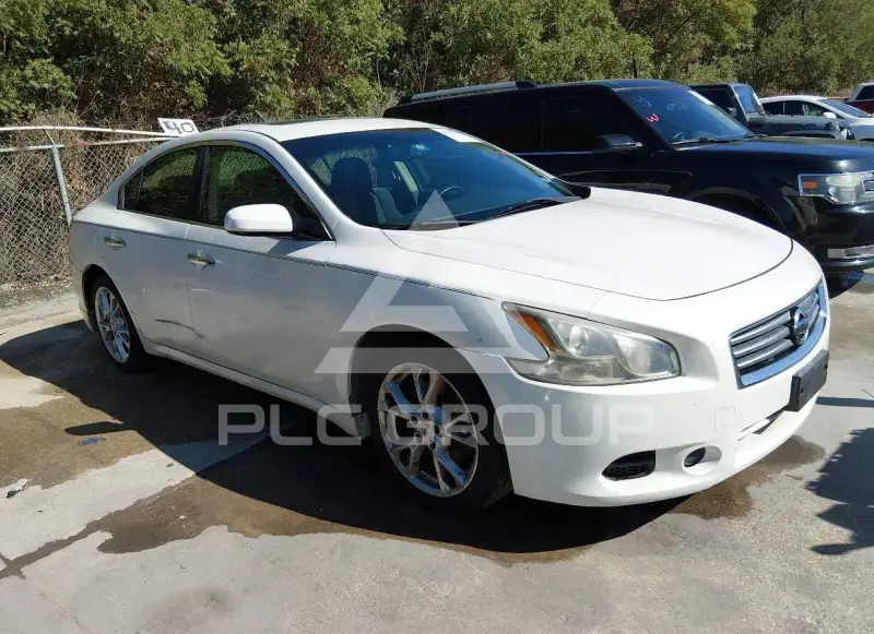 2014 Nissan MAXIMA photo