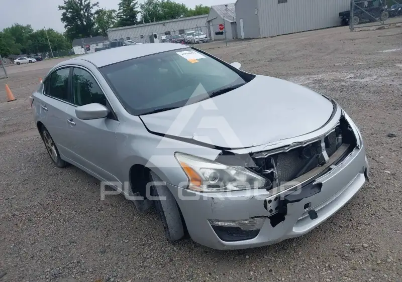 2014 Nissan ALTIMA photo